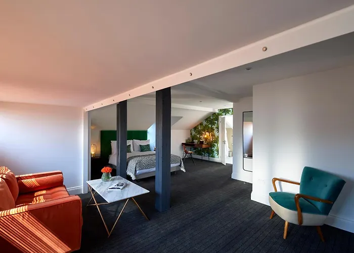 The Lodge Hotel - Putney
